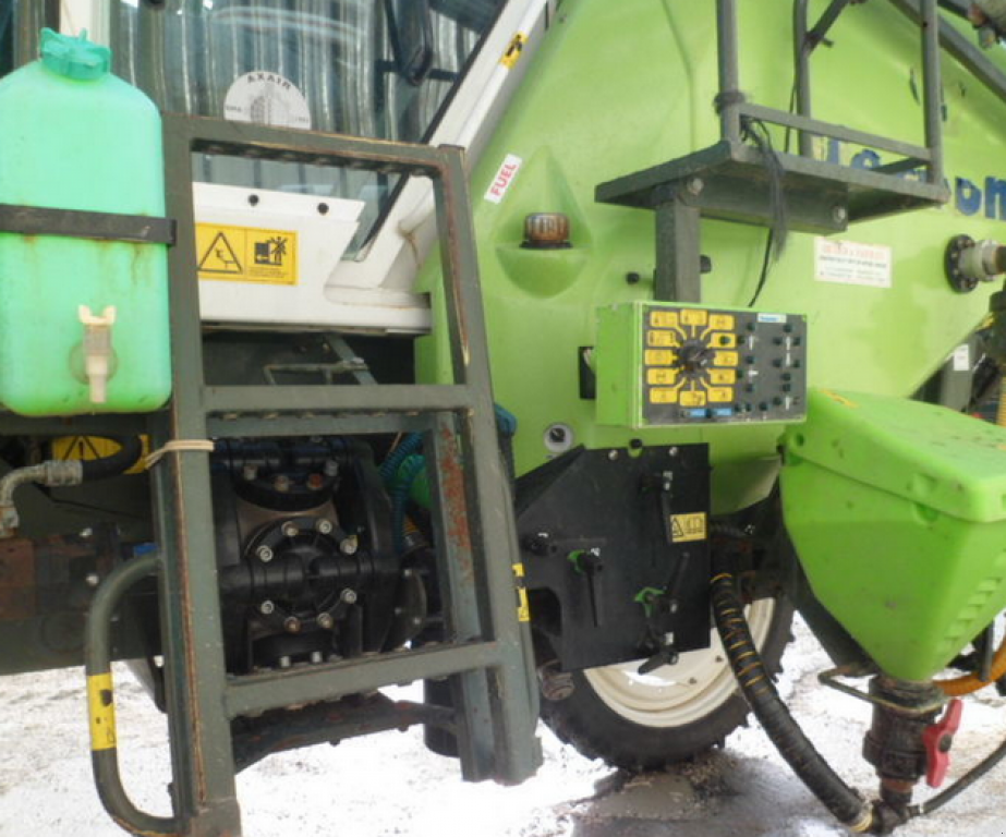 Selbstfahrspritze des Typs Tecnoma Laser 3000, Neumaschine in Харків (Bild 8)