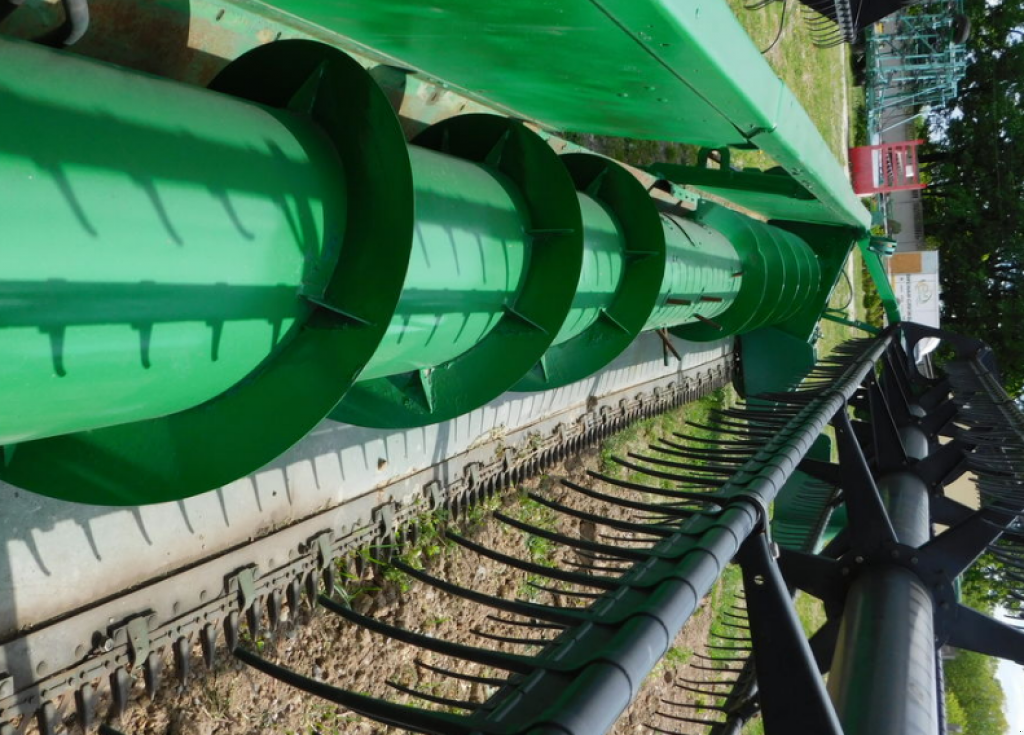 Schneidwerk des Typs John Deere 925F,  in Харків (Bild 4)