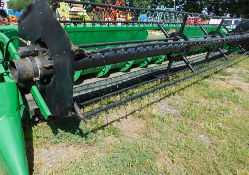 Schneidwerk des Typs John Deere 930F,  in Харків (Bild 1)