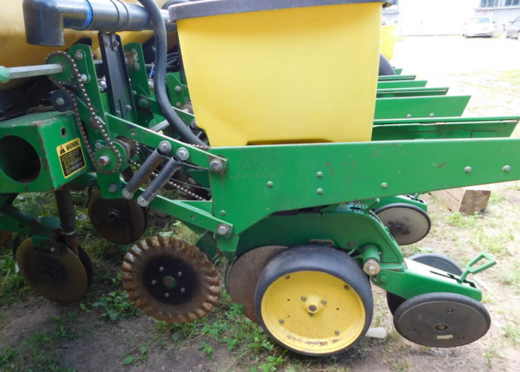 Gareeggenfelder des Typs John Deere 7200,  in Харків (Bild 2)