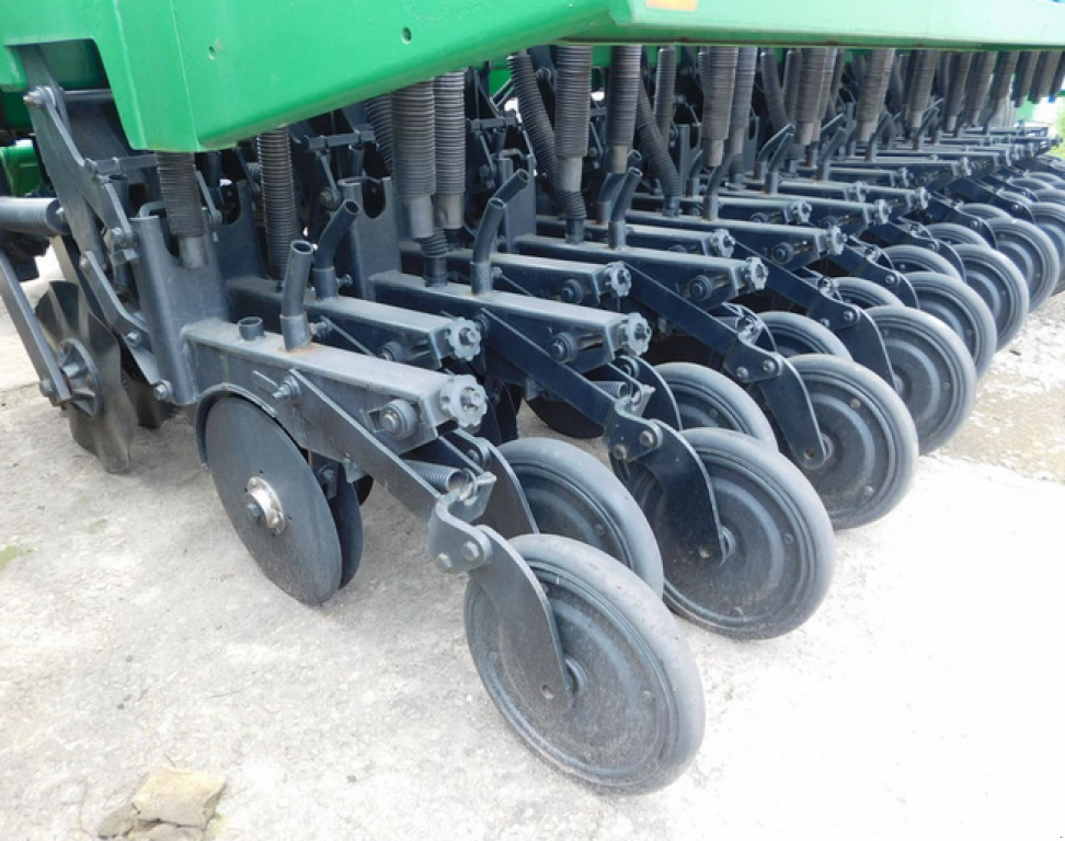 Direktsaatmaschine des Typs Great Plains 2N-3010,  in Харків (Bild 5)