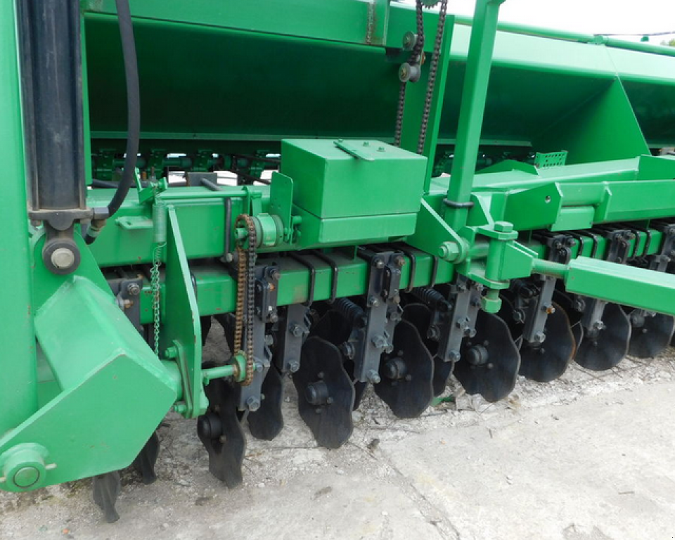 Direktsaatmaschine des Typs Great Plains 2N-3010,  in Харків (Bild 2)