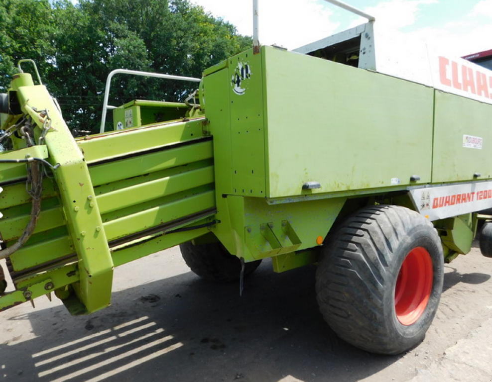 Hochdruckpresse des Typs CLAAS Quadrant 1200,  in Харків (Bild 4)