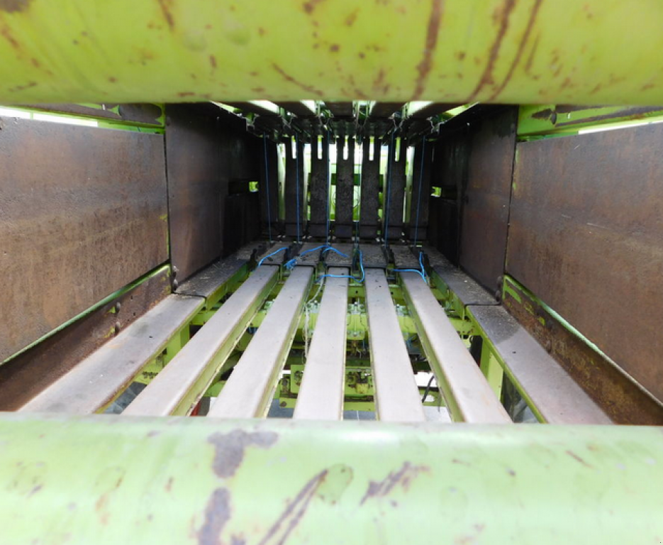 Hochdruckpresse des Typs CLAAS Quadrant 1200,  in Харків (Bild 3)