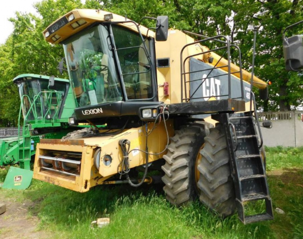 Oldtimer-Mähdrescher des Typs Caterpillar Lexion 480R, Neumaschine in Харків (Bild 1)