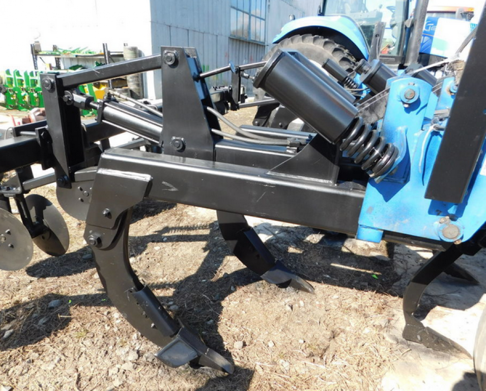 Spatenpflug des Typs Case IH Ecolo Tiger 530C,  in Харків (Bild 3)