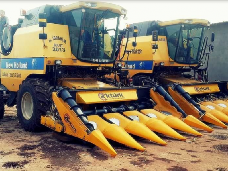 Maispflückvorsatz des Typs New Holland 1520,  in Одеса (Bild 1)