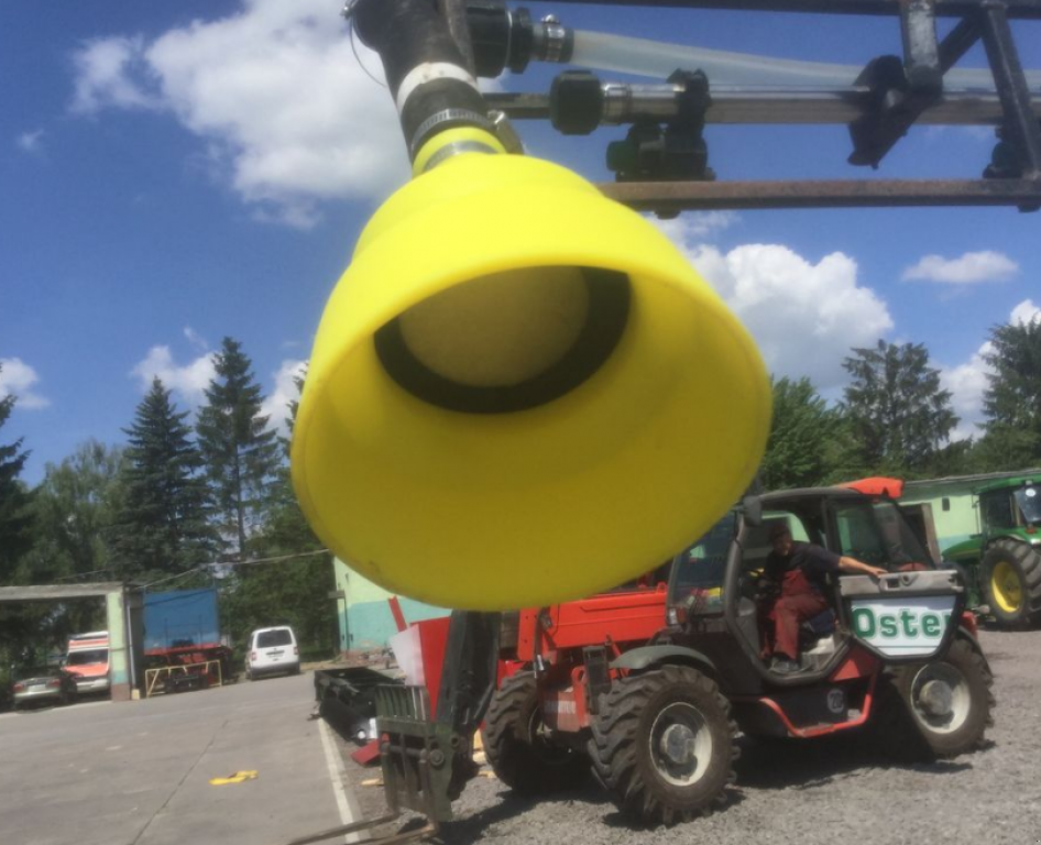 Selbstfahrspritze des Typs John Deere 4730,  in Золочів (Bild 9)