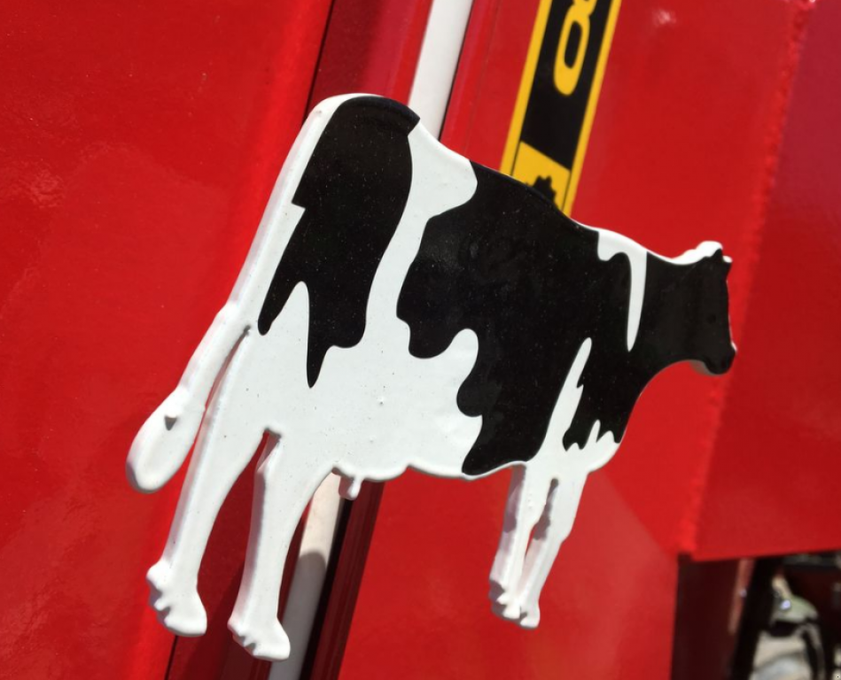 Selbstfahrer Futtermischwagen des Typs Peecon VMW 28,  in Золочів (Bild 2)