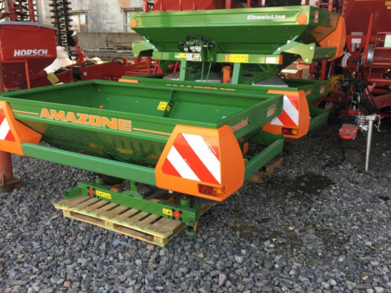 Sandstreuer & Salzstreuer des Typs Amazone ZA-M 1001,  in Золочів (Bild 1)