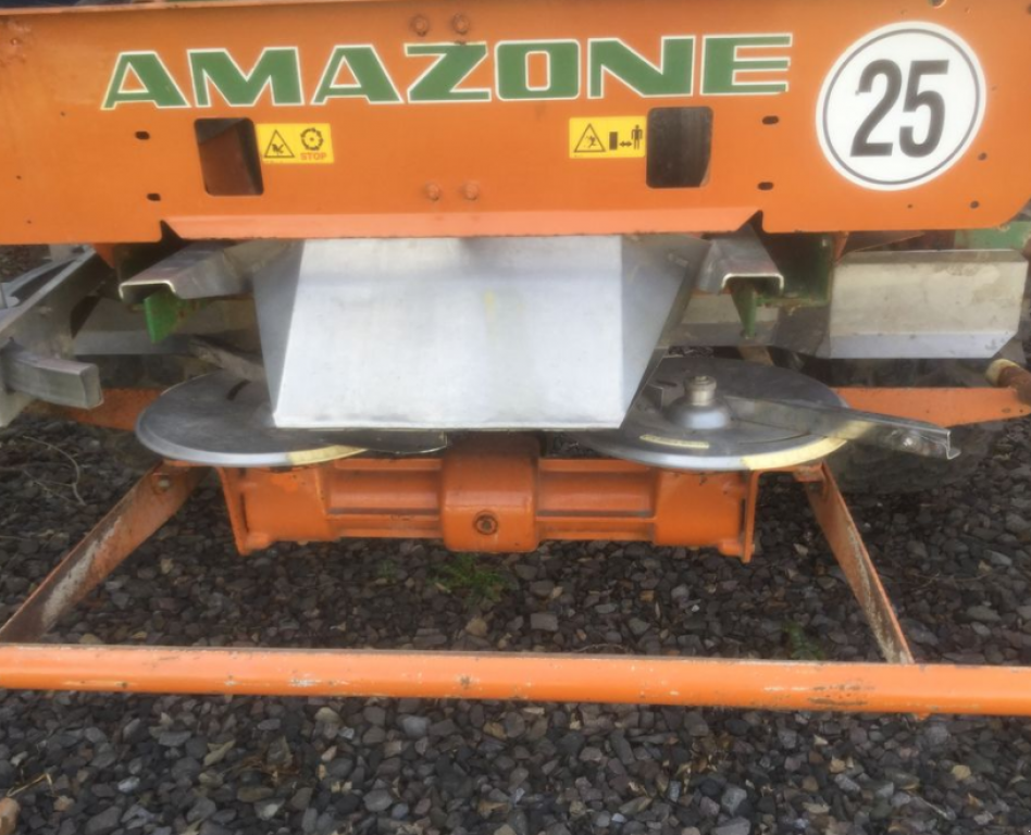 Sandstreuer & Salzstreuer des Typs Amazone ZG-B 10001,  in Золочів (Bild 9)