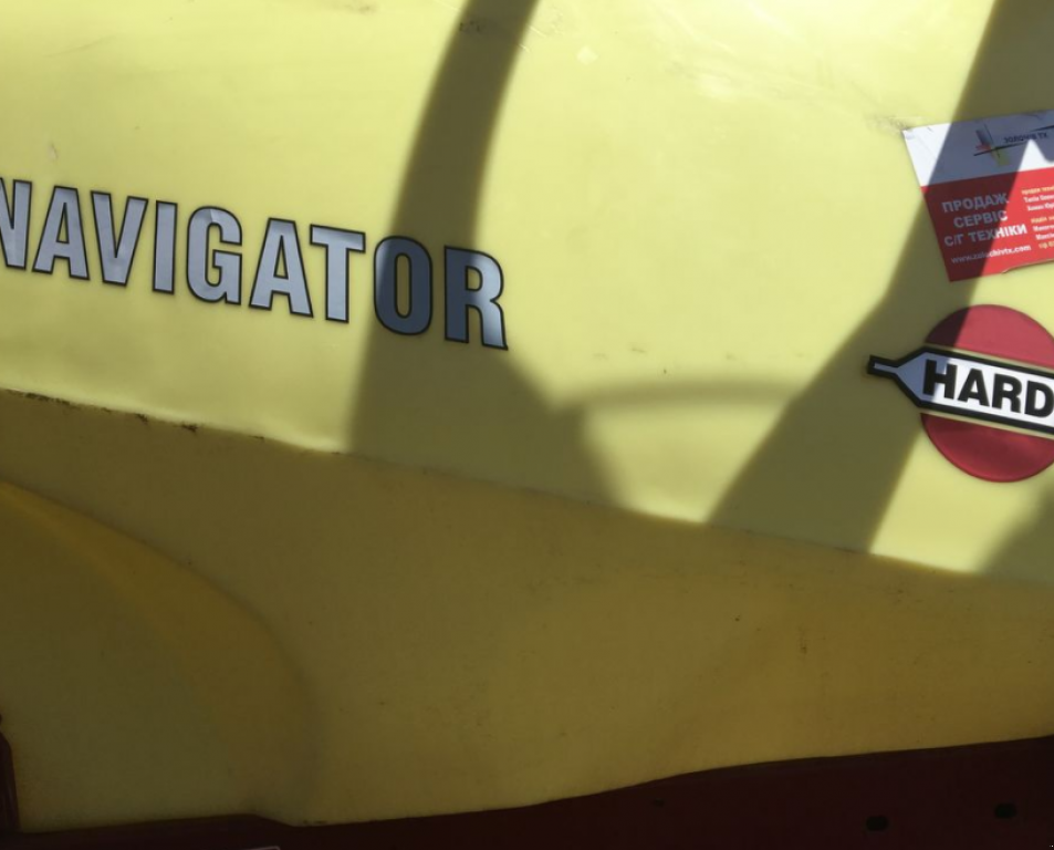Weinbauspritze des Typs Hardi Navigator 4000L,  in Золочів (Bild 7)