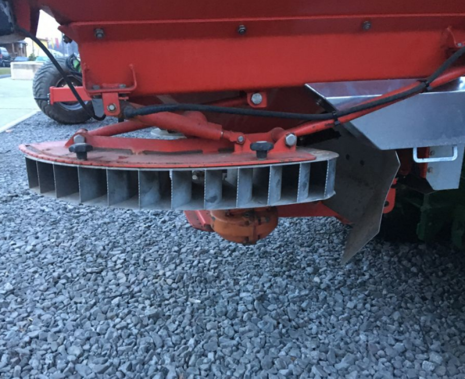 Sandstreuer & Salzstreuer des Typs Accord Exacta-TL 3000,  in Золочів (Bild 3)