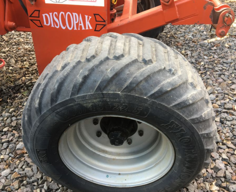 Wiesenegge des Typs Gregoire-Besson Discopak 6,  in Золочів (Bild 3)