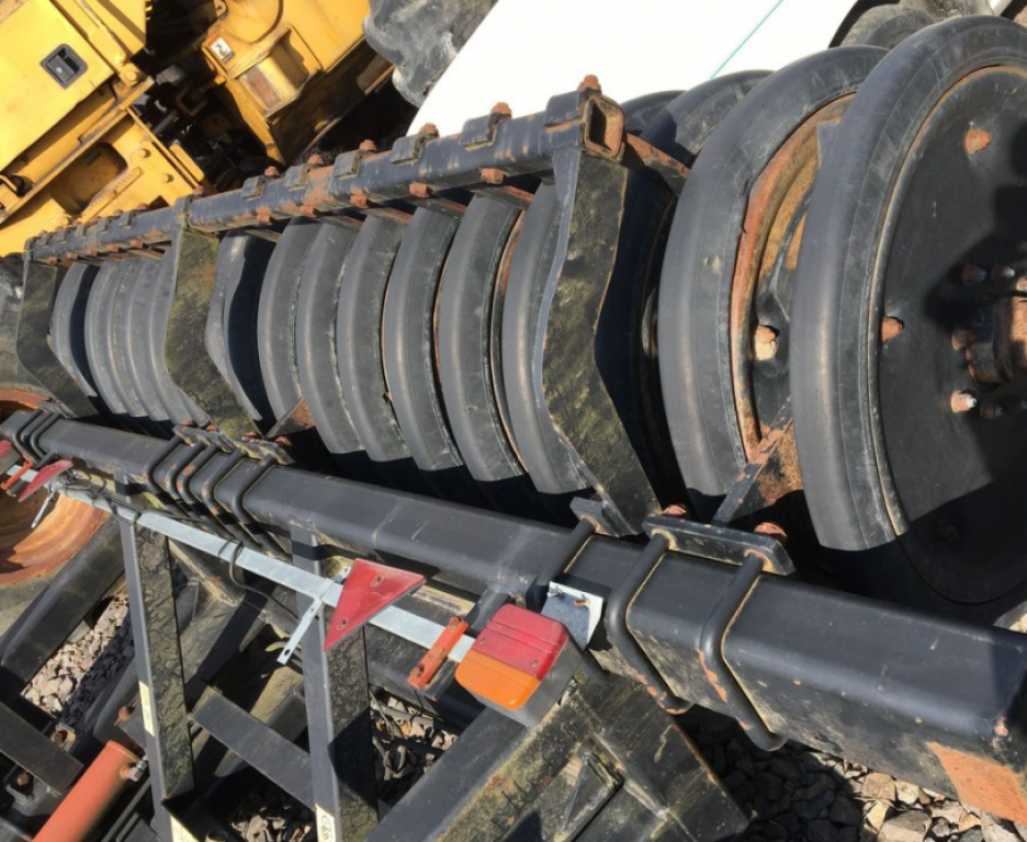 Wiesenegge des Typs Gregoire-Besson Discopak 6,  in Золочів (Bild 8)