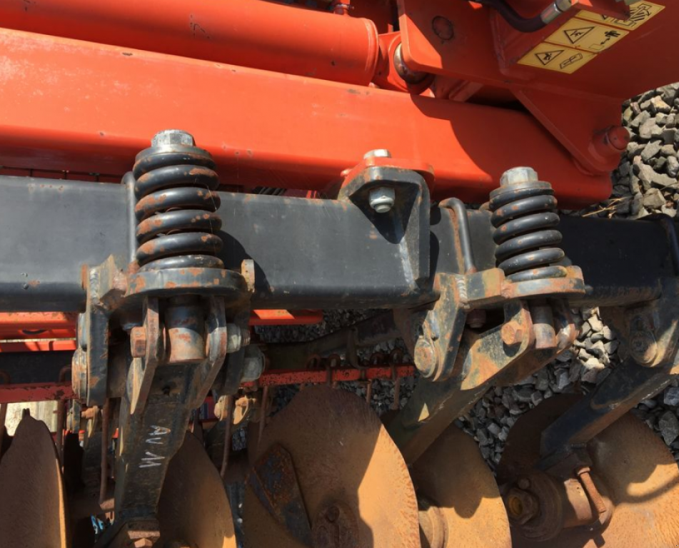 Wiesenegge des Typs Gregoire-Besson Discopak 6,  in Золочів (Bild 10)