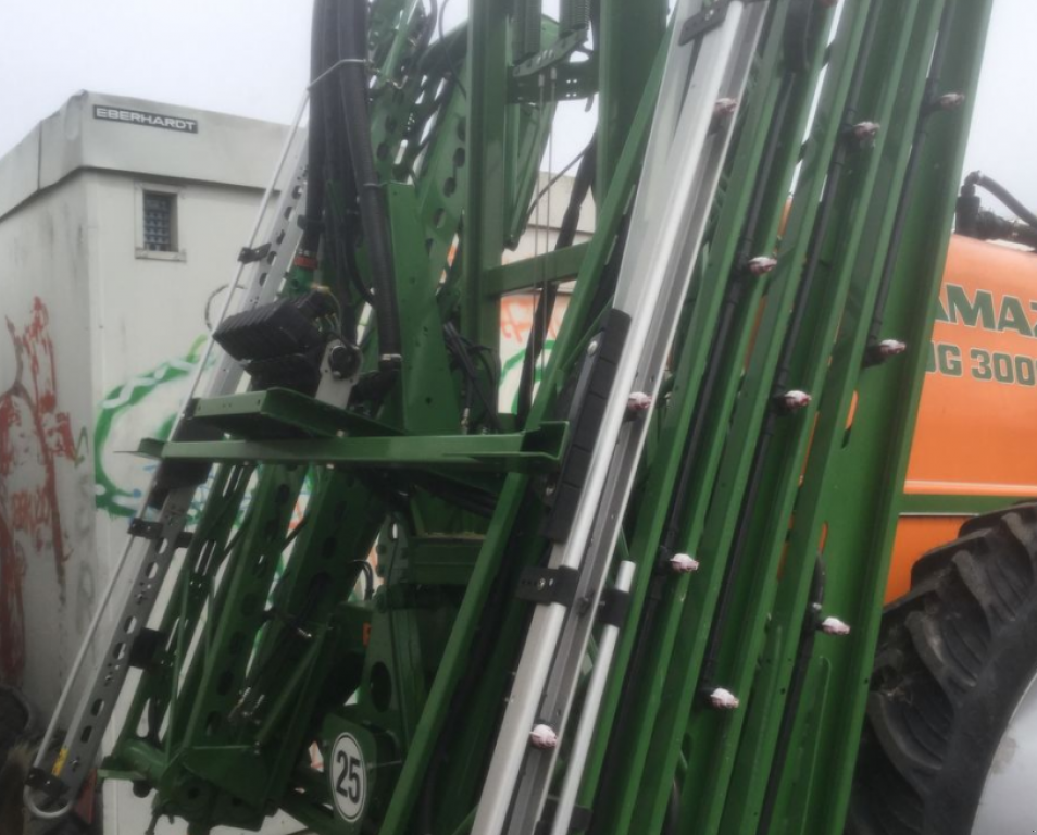 Weinbauspritze des Typs Amazone UG 3000,  in Золочів (Bild 7)