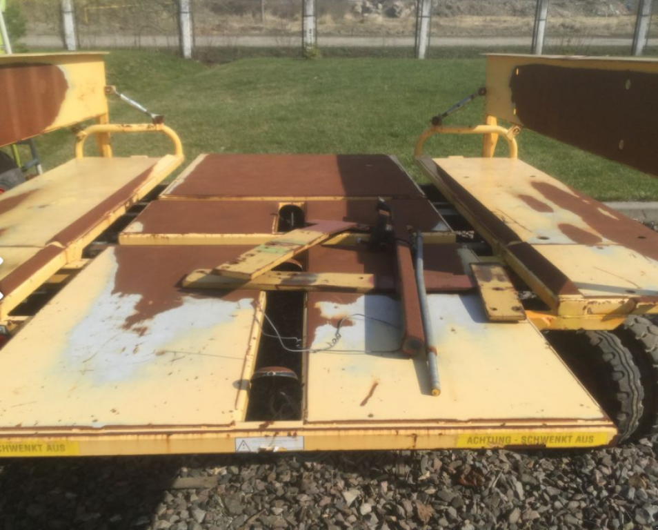 Hochdruckpresse des Typs CLAAS Quadrant 2200,  in Золочів (Bild 3)