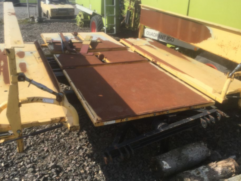 Hochdruckpresse des Typs CLAAS Quadrant 2200,  in Золочів (Bild 1)