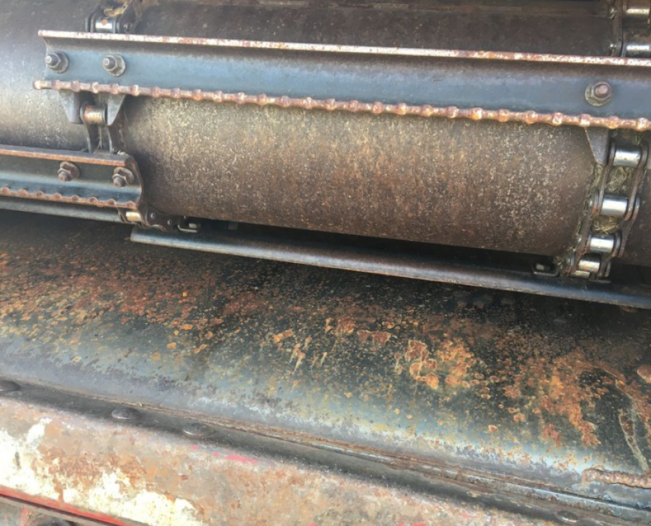 Oldtimer-Mähdrescher des Typs Case IH Axial Flow 2388, Neumaschine in Золочів (Bild 7)