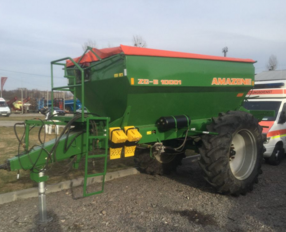 Sandstreuer & Salzstreuer des Typs Amazone ZG-B 10001,  in Золочів (Bild 1)