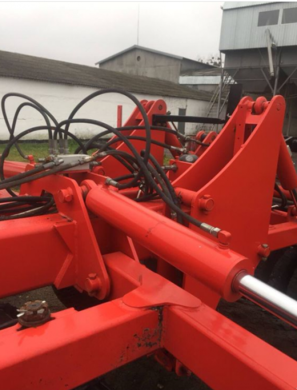 Wiesenegge des Typs Gregoire-Besson DXRV-6,  in Золочів (Bild 2)