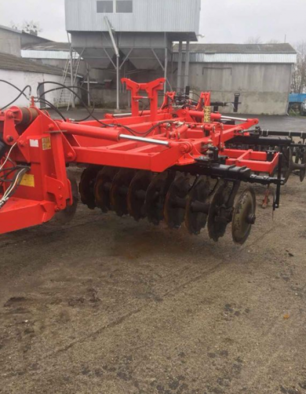 Wiesenegge des Typs Gregoire-Besson DXRV-6,  in Золочів (Bild 7)