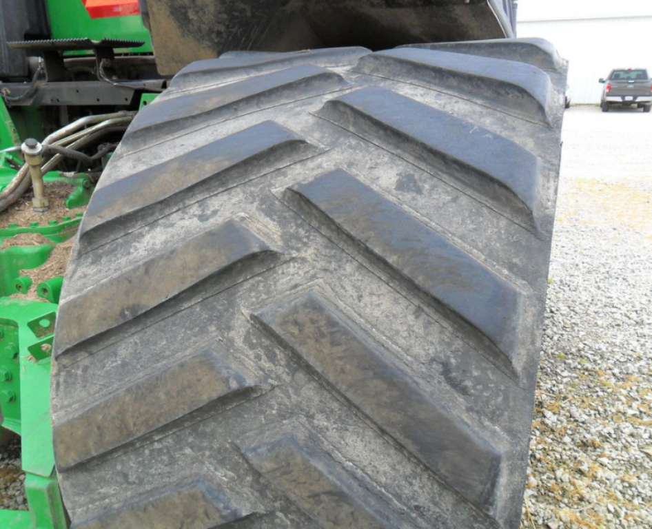 Raupentraktor des Typs John Deere 9560RT, Neumaschine in Київ (Bild 10)