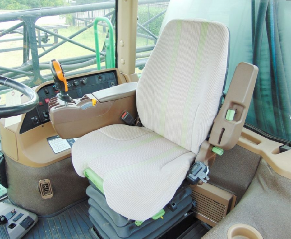 Selbstfahrspritze des Typs John Deere 4830, Neumaschine in Київ (Bild 10)