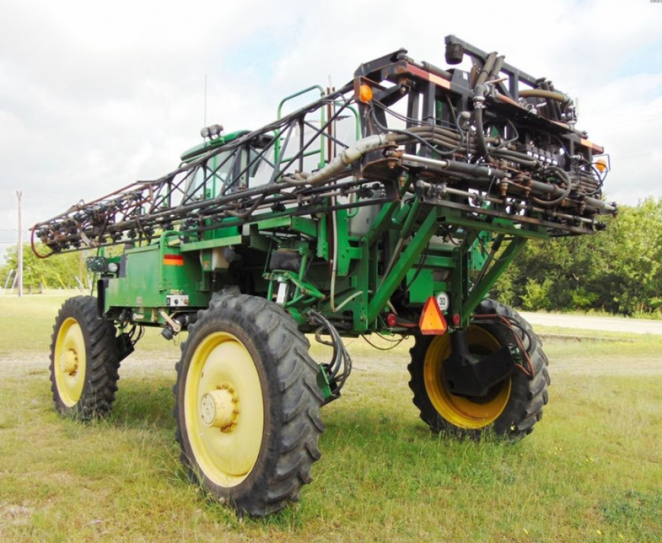 Selbstfahrspritze des Typs John Deere 4830, Neumaschine in Київ (Bild 4)