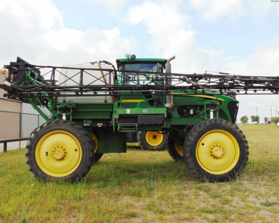 Selbstfahrspritze des Typs John Deere 4830, Neumaschine in Київ (Bild 7)