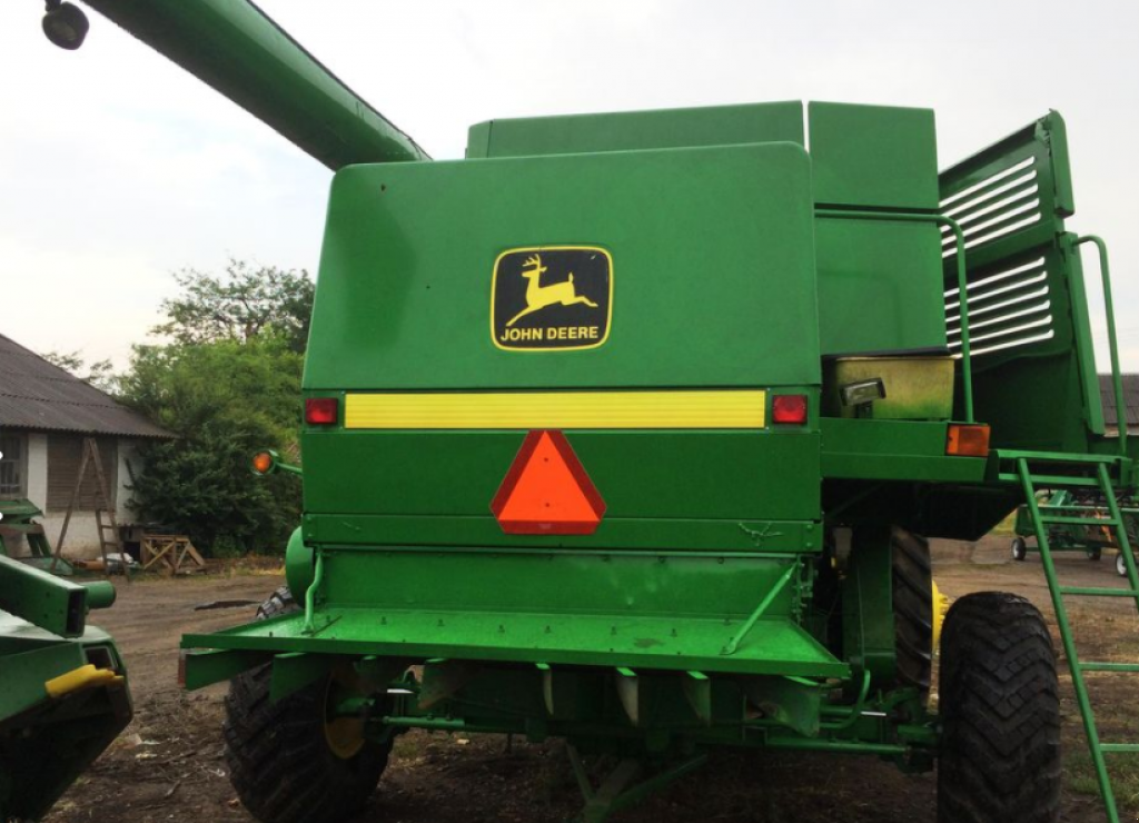 Oldtimer-Mähdrescher des Typs John Deere 9610, Neumaschine in Запоріжжя (Bild 4)