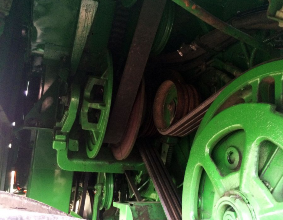 Oldtimer-Mähdrescher des Typs John Deere 9610, Neumaschine in Запоріжжя (Bild 5)