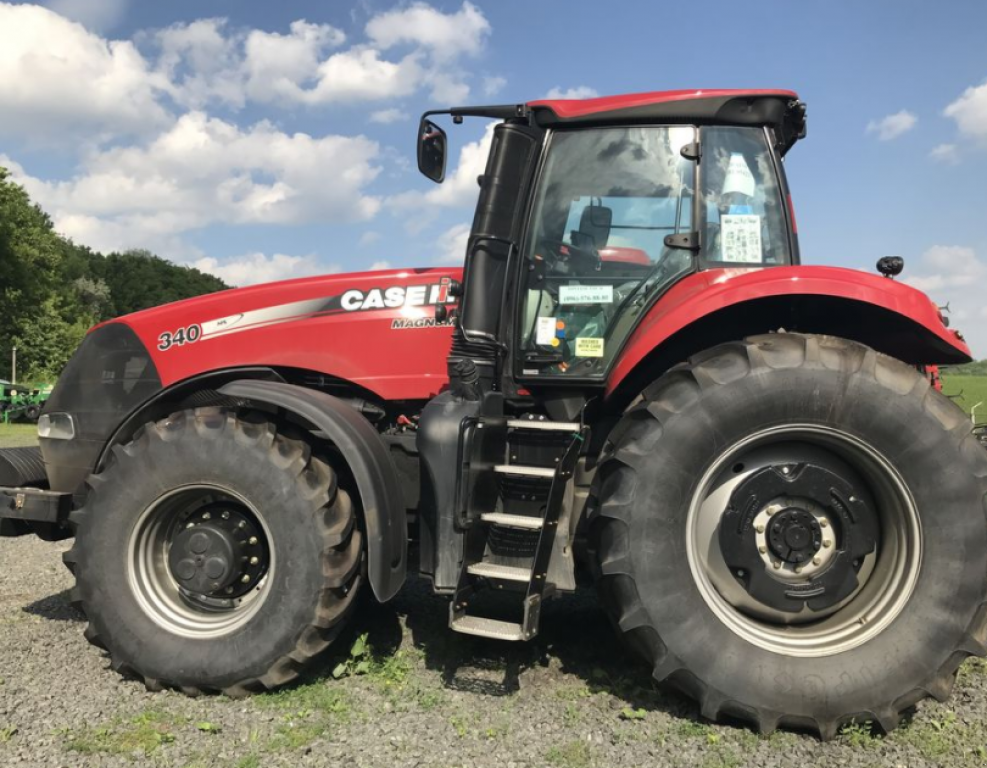 Oldtimer-Traktor des Typs Case IH Magnum 340, Neumaschine in Хмельницький (Bild 1)