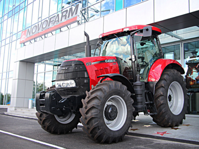 Oldtimer-Traktor des Typs Case IH Puma 155, Neumaschine in Хмельницький