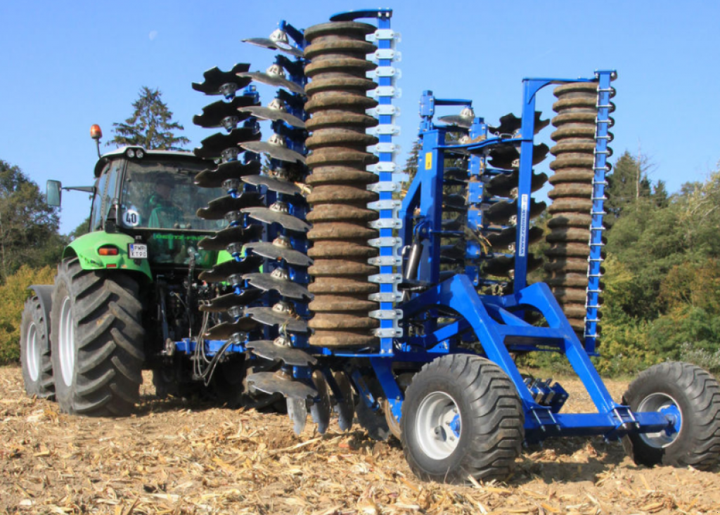 Wiesenegge des Typs Rolmako U-693-6,0,  in Київ (Bild 7)