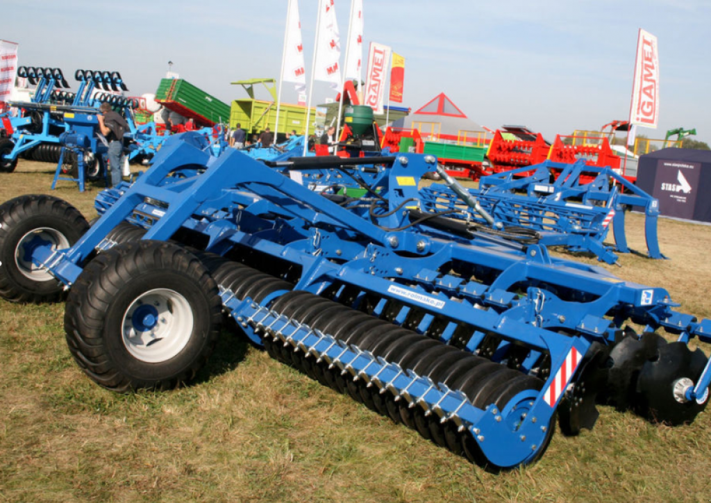 Wiesenegge des Typs Rolmako U-693-6,0,  in Київ (Bild 3)