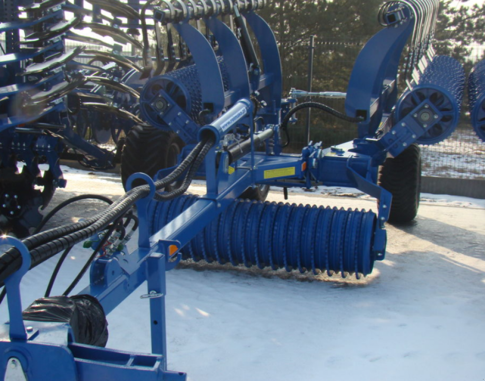 Walze des Typs Rolmako 6 M,  in Київ (Bild 10)