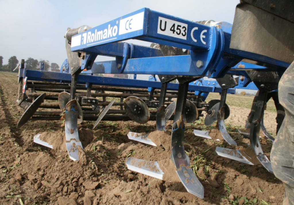 Kartoffelpflegetechnik des Typs Rolmako U-453,  in Київ (Bild 6)