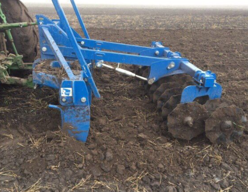 Spatenpflug des Typs Rolmako U-602-1,  in Київ (Bild 8)