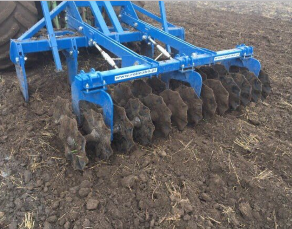 Spatenpflug des Typs Rolmako U-602-1,  in Київ (Bild 9)