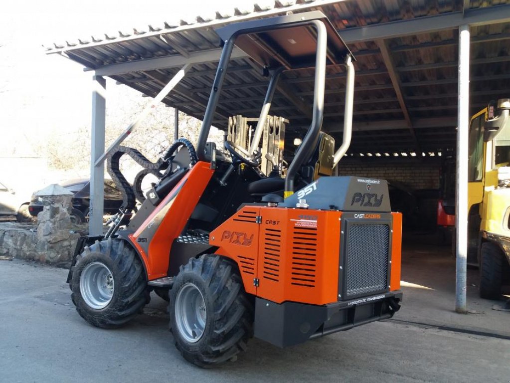 Kompaktlader des Typs Cast Group Pixy 35 T, Neumaschine in Київ (Bild 2)