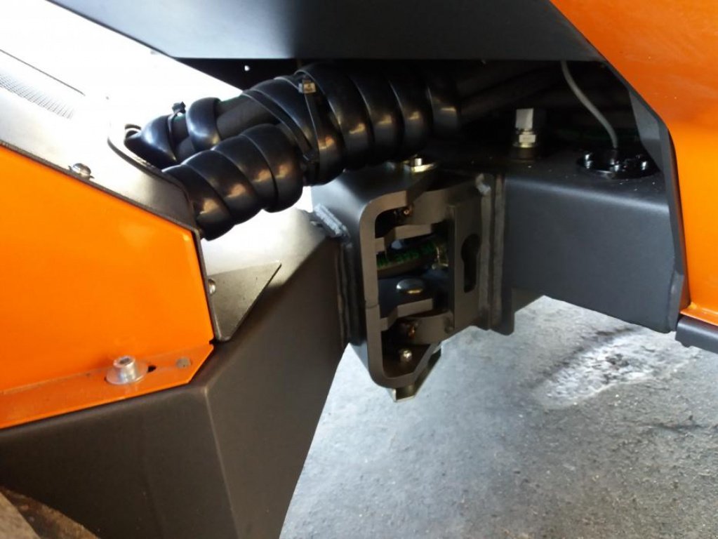 Kompaktlader des Typs Cast Group Pixy 35 T, Neumaschine in Київ (Bild 7)