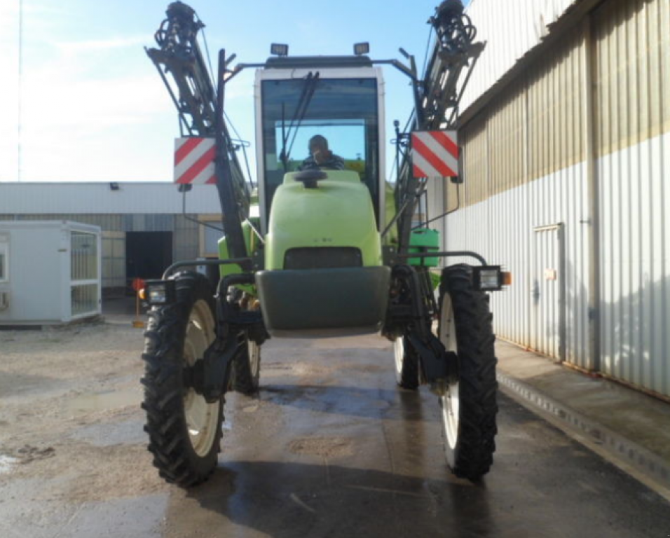 Selbstfahrspritze des Typs Tecnoma Laser 3000, Neumaschine in Харків (Bild 7)