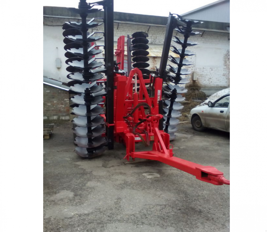 Wiesenegge des Typs Quivogne APX 56,  in Харків (Bild 1)