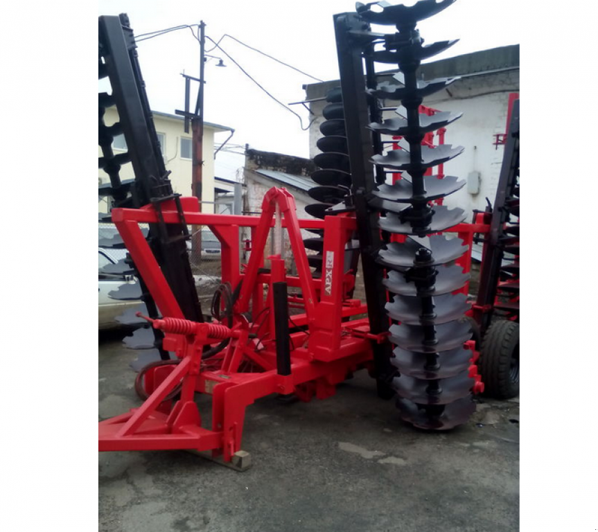 Wiesenegge des Typs Quivogne APX 56,  in Харків (Bild 2)