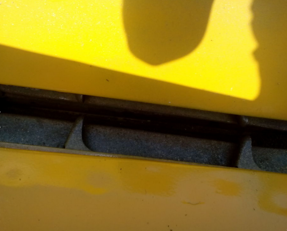 Maispflückvorsatz des Typs New Holland MR 870N,  in Харків (Bild 5)