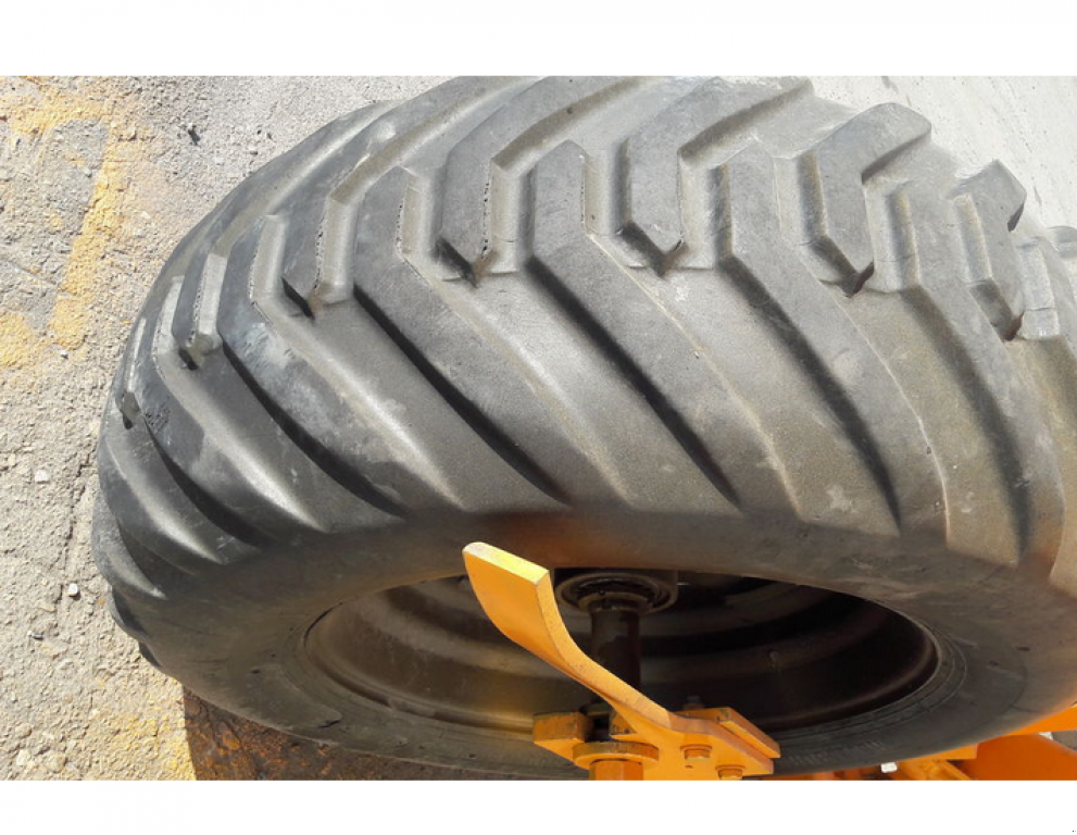 Scheibenpflug des Typs Nordsten Huard 6 (4+1+1),  in Харків (Bild 6)