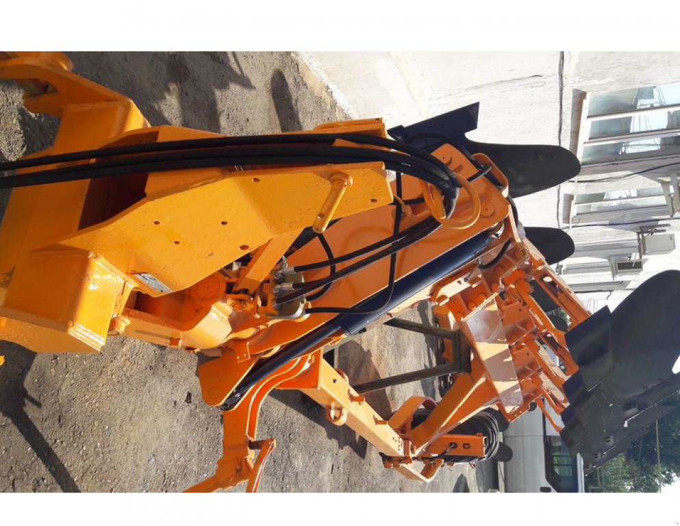 Scheibenpflug des Typs Nordsten Huard 6 (4+1+1),  in Харків (Bild 5)