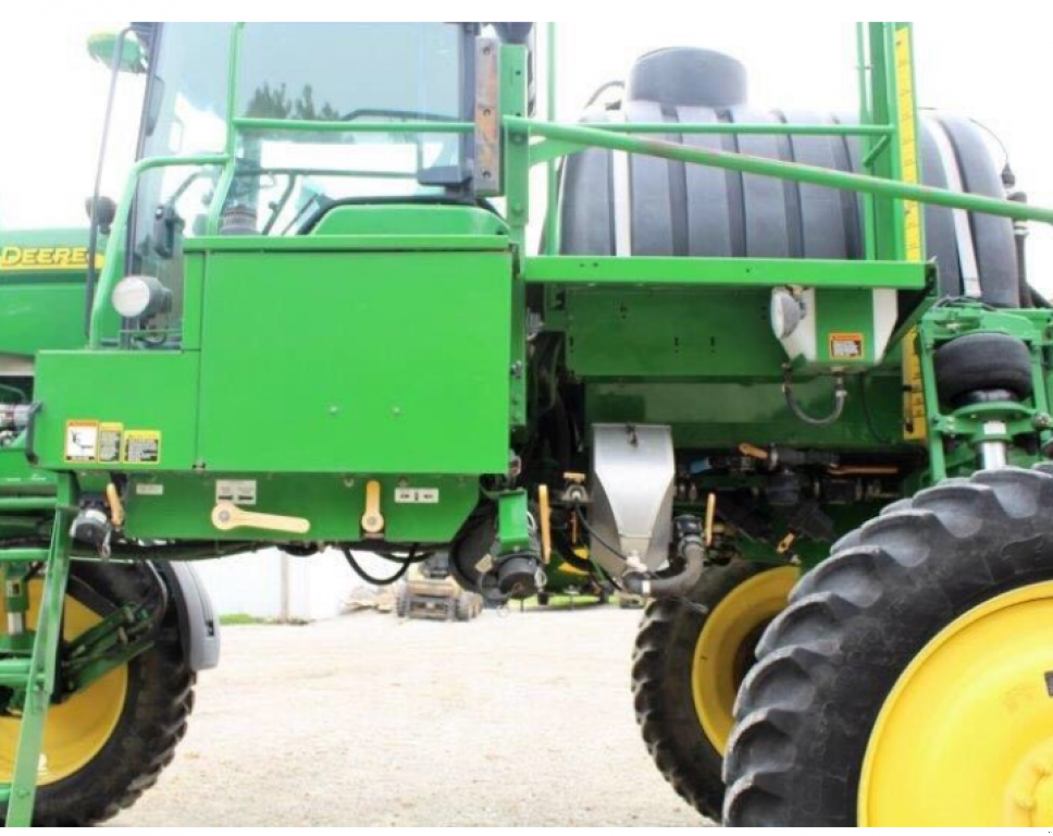 Selbstfahrspritze des Typs John Deere 4730,  in Харків (Bild 4)